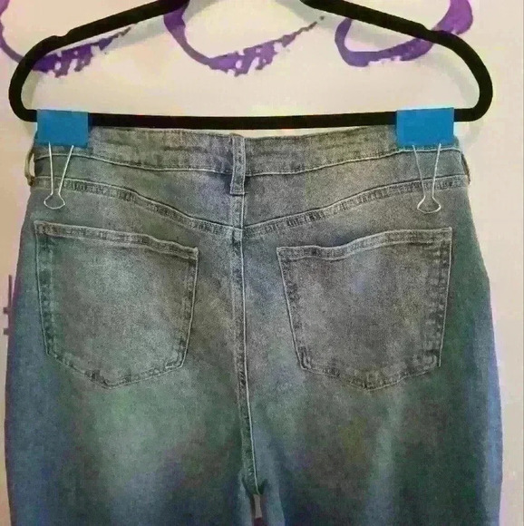 No boundaries high rise crop flare jeans.jrs.new with tags - Picture 7 of 7